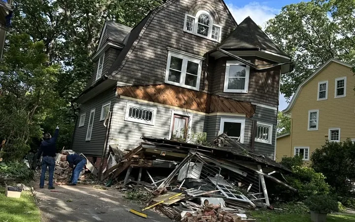 Storm Damage Repair by FOUR SEASON CONSTRUCTION INC in North Jersey